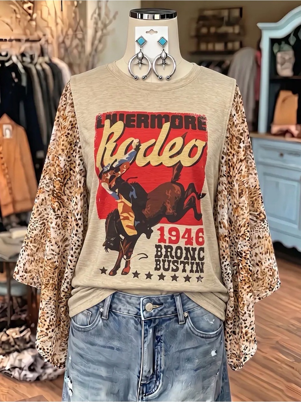 Western Top Vintage-Style Rodeo Graphic Tee in Beige with Leopard Kimono Style